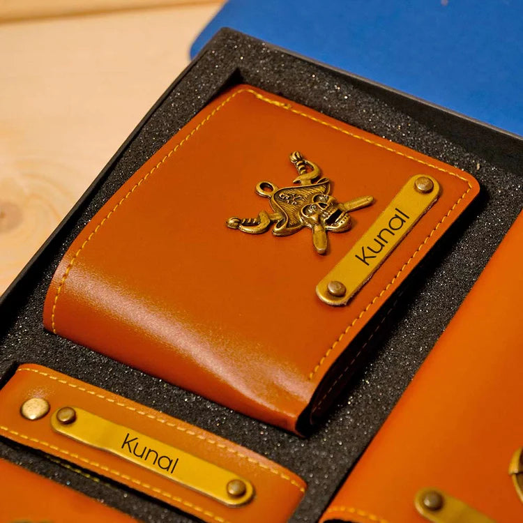 Personalized Men's 4-in-1 Premium Leather Gift Set